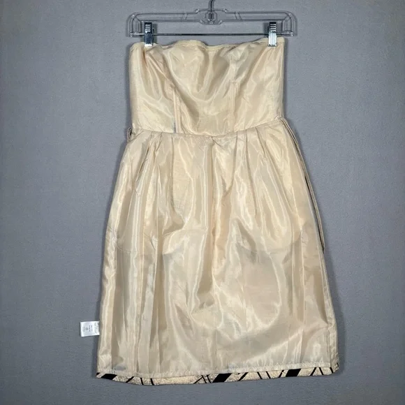 Anthropologie Girls from Savoy Dashed Gilt Brocade Dress Women’s 6 Metallic Gold - Picture 10 of 12